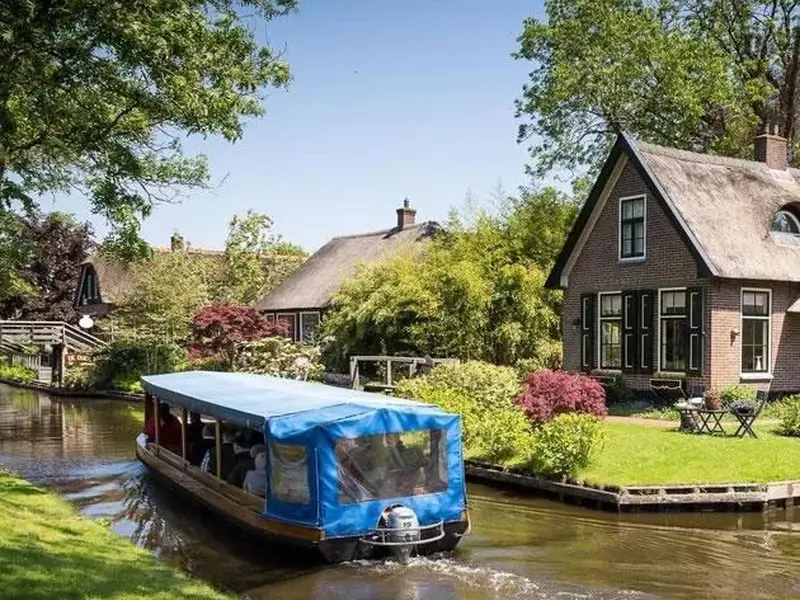 Descubre el hermoso Giethoorn